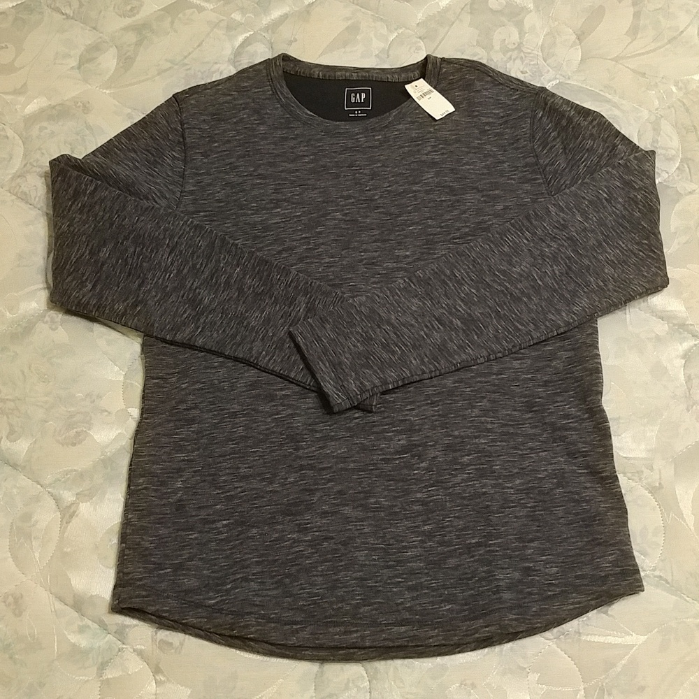 NWT GAP Sweater (Size S)